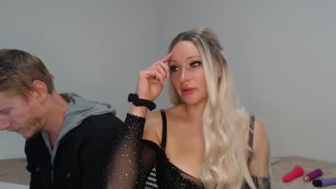 Snapshot of thescarlettshay chatting on October 2025 03:57:01 AM TheScarlettShay online show from October 2025 03:57:01 AM