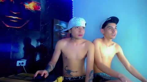 Snapshot of theshamefulboys chatting on June 2026 09:41:02 PM David y Daniel online show from June 2026 09:41:02 PM