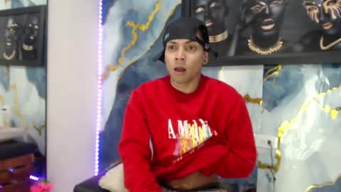Snapshot of theshamefulboys chatting on July 2026 05:10:02 AM David y Daniel online show from July 2026 05:10:02 AM