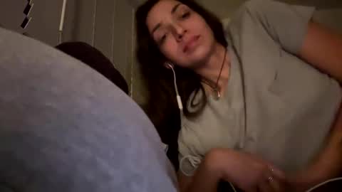 Snapshot of thesirengirl chatting on October 2025 10:41:02 AM thesirengirl online show from October 2025 10:41:02 AM