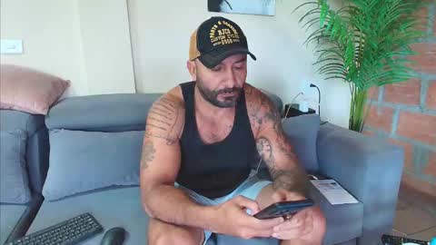 thestraightroom online show from March 2026 12:12:02 PM