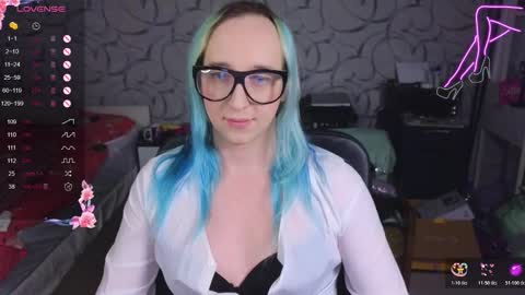 Snapshot of thetrixy chatting on November 2025 06:45:02 AM The Great And Powerful Trixie online show from November 2025 06:45:02 AM