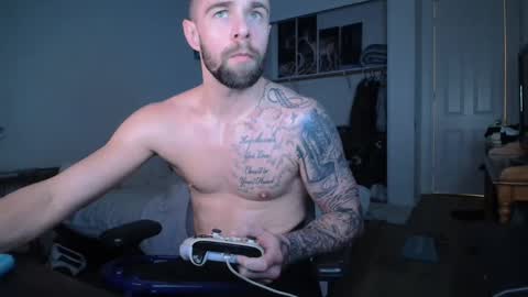 Snapshot of theufcfan_8181 chatting on February 2025 02:08:01 AM troy online show from February 2025 02:08:01 AM