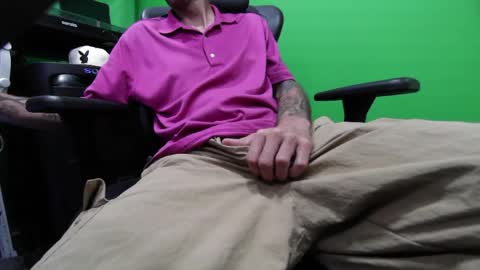 Snapshot of thevulvaaddict chatting on May 2026 06:57:02 PM TheVulvaAddict aka kuruptxxx online show from May 2026 06:57:02 PM
