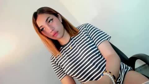 stella online show from November 2025 02:33:02 AM