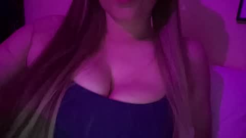 The Wild Wonderland online show from November 2025 02:48:02 AM