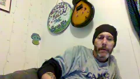 Snapshot of theycallmemellowthebreeze chatting on January 2025 02:23:01 AM mellow online show from January 2025 02:23:01 AM