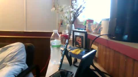 Snapshot of theycallmemellowthebreeze chatting on September 2025 09:38:02 PM mellow online show from September 2025 09:38:02 PM