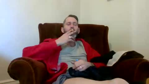 Snapshot of theycallmemellowthebreeze chatting on October 2025 02:51:02 PM mellow online show from October 2025 02:51:02 PM