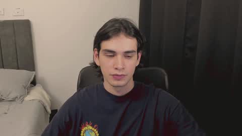 thiaan__ online show from December 2024 01:34:02 AM