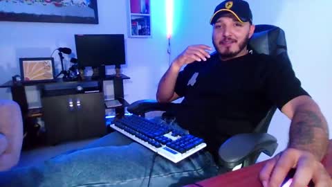 thiago_420 online show from May 2026 11:12:03 PM