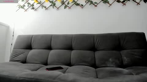 Thiago online show from March 2026 12:44:01 PM