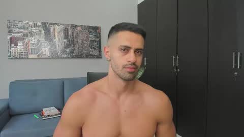 thiago_driussi online show from September 2025 09:09:01 PM