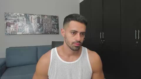 thiago_driussi online show from October 2025 09:51:01 AM