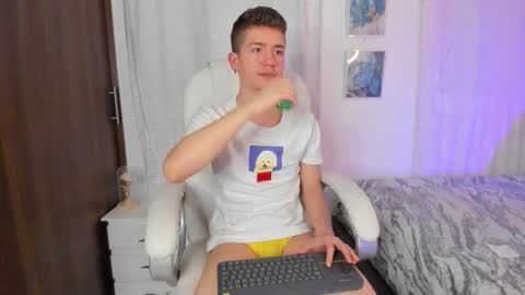 Manuel online show from September 2025 02:27:02 AM