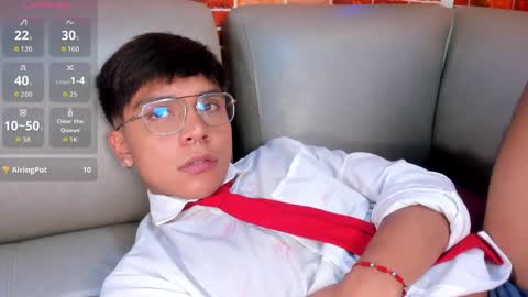 thiago online show from April 2026 02:33:01 PM