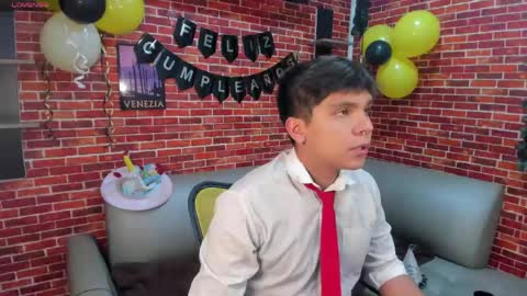 Snapshot of thiago_kozak chatting on May 2026 01:07:02 PM thiago online show from May 2026 01:07:02 PM