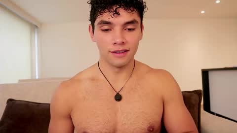 Just Thiago  online show from March 2026 06:33:01 PM