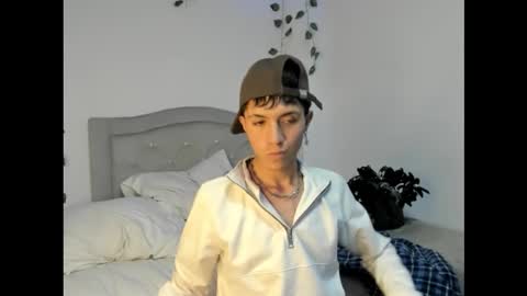 Snapshot of thiago_n_sam chatting on February 2026 11:21:02 PM thiago_n_sam online show from February 2026 11:21:02 PM