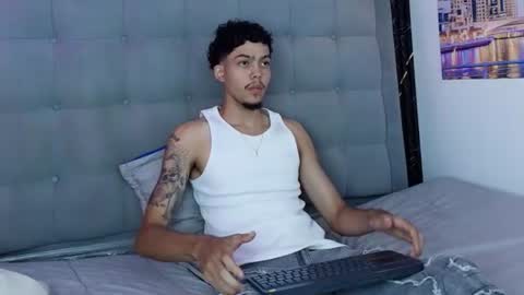 Snapshot of thiago_preston chatting on June 2026 07:51:01 PM Thiago online show from June 2026 07:51:01 PM