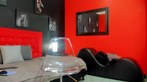 Thia Gomez online show from September 2025 12:08:02 PM