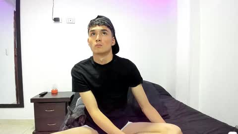 Thiago Wells online show from February 2025 01:23:01 AM