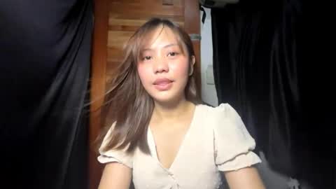 Snapshot of thicarothers chatting on April 2026 10:19:02 AM Victoria online show from April 2026 10:19:02 AM