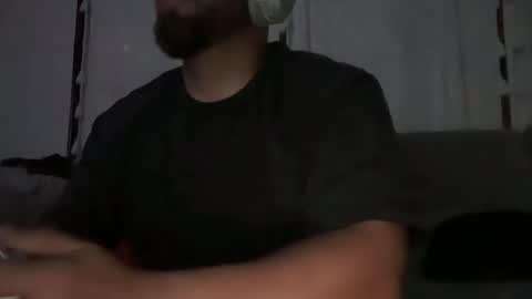 thiccbull12 online show from November 2025 11:01:02 AM