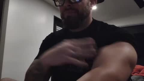 Snapshot of thiccbull12 chatting on July 2026 05:47:02 AM thiccbull12 online show from July 2026 05:47:02 AM