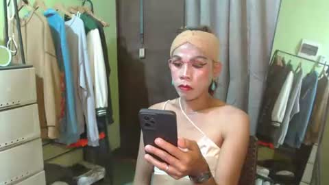 gil online show from November 2025 11:21:02 AM