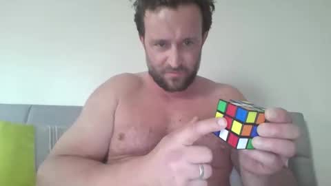 Snapshot of thickboy4yu chatting on April 2026 04:00:01 PM thickboy4yu online show from April 2026 04:00:01 PM