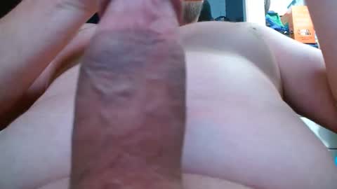 Snapshot of thickcock369 chatting on June 2026 12:32:02 AM JerkWhileIWork online show from June 2026 12:32:02 AM