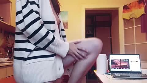 MilkyChoco online show from December 2024 02:36:02 PM