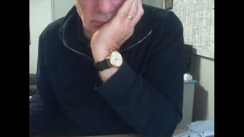 Snapshot of thickmelnik chatting on May 2026 12:35:02 PM James online show from May 2026 12:35:02 PM
