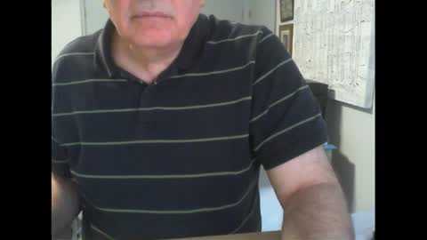 Snapshot of thickmelnik chatting on May 2026 01:57:02 AM James online show from May 2026 01:57:02 AM