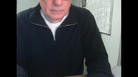 Snapshot of thickmelnik chatting on May 2026 01:50:02 PM James online show from May 2026 01:50:02 PM
