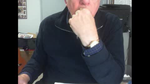 Snapshot of thickmelnik chatting on July 2026 04:24:01 PM James online show from July 2026 04:24:01 PM