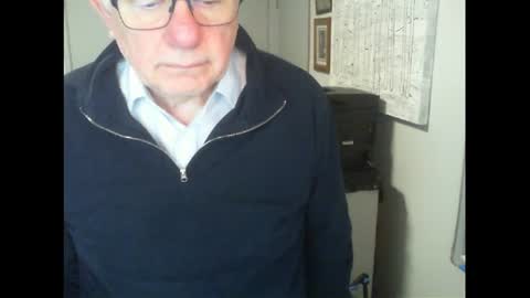 Snapshot of thickmelnik chatting on July 2026 02:55:01 PM James online show from July 2026 02:55:01 PM