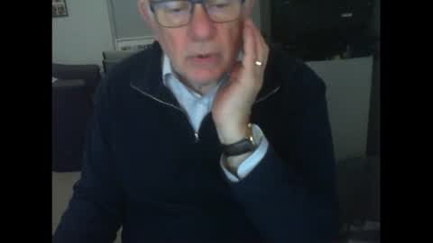 Snapshot of thickmelnik chatting on July 2026 04:27:01 AM James online show from July 2026 04:27:01 AM