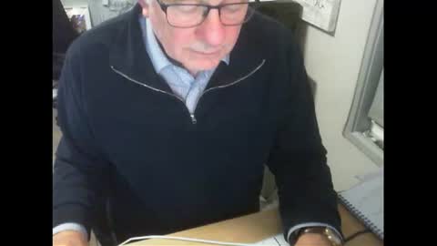 Snapshot of thickmelnik chatting on July 2026 01:40:02 PM James online show from July 2026 01:40:02 PM