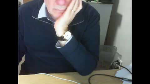 Snapshot of thickmelnik chatting on August 2026 02:04:02 PM James online show from August 2026 02:04:02 PM