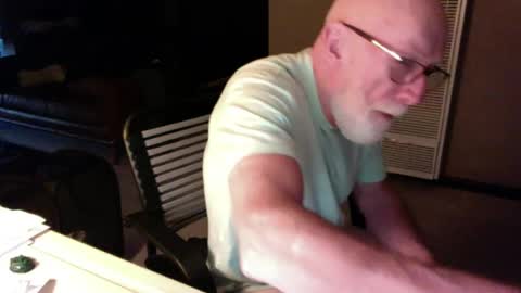 Snapshot of thickmorninwood chatting on August 2026 01:05:01 PM thickmorninwood online show from August 2026 01:05:01 PM
