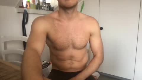 Snapshot of thierrinho8148 chatting on January 2025 10:37:01 AM thierrinho8148 online show from January 2025 10:37:01 AM