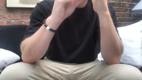 Snapshot of thierrinho8148 chatting on October 2025 03:01:01 PM thierrinho8148 online show from October 2025 03:01:01 PM