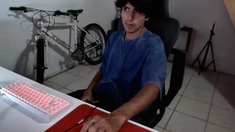 thieves_us online show from September 2025 05:44:01 AM