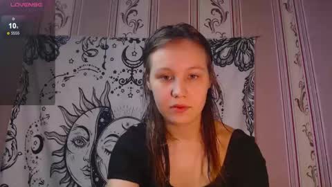 thighswithspikes online show from October 2025 10:16:02 AM