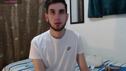 Snapshot of thiiago_tay chatting on October 2025 07:53:02 AM Thiiago online show from October 2025 07:53:02 AM