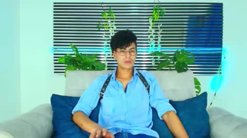 Thiago Saenzz online show from February 2026 01:32:02 PM