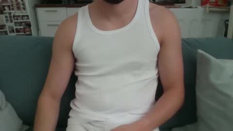 Snapshot of thinboy2 chatting on October 2025 11:40:01 AM Thinboy2 online show from October 2025 11:40:01 AM