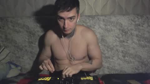 Andy online show from March 2026 08:26:02 PM